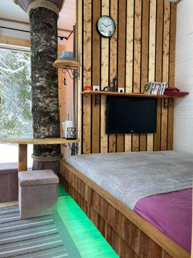 Tiigrisilma Treehouse Hotel Kohila Exterior photo